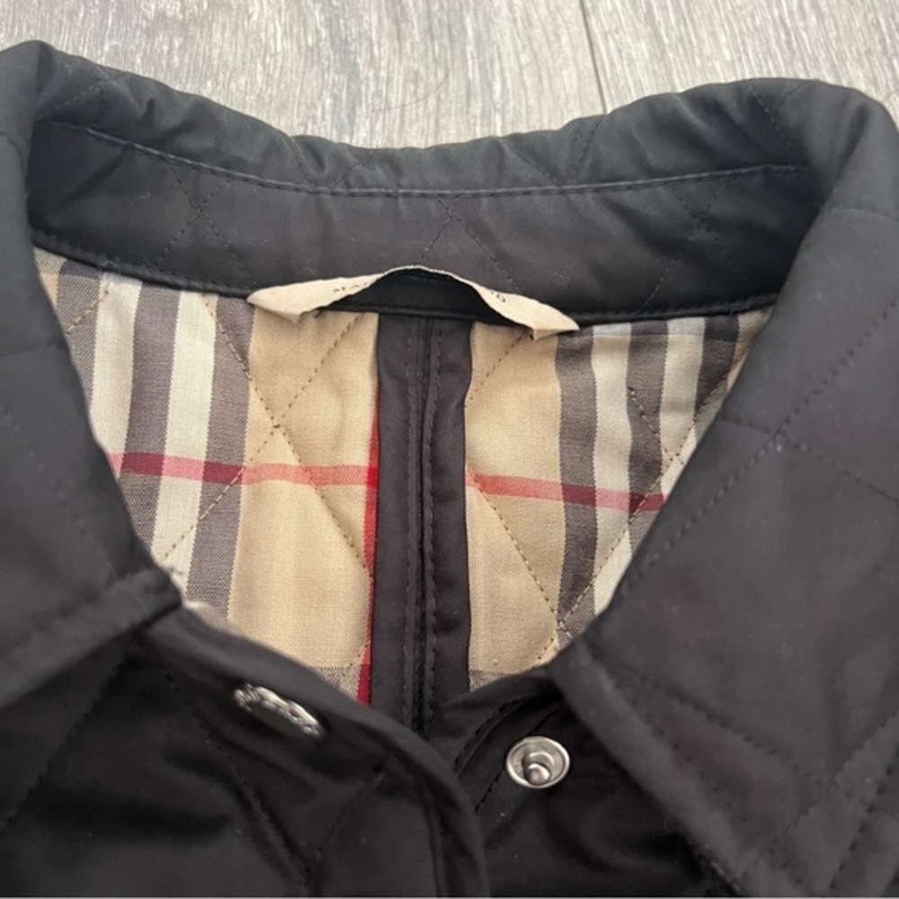 Burberry authentic Women’s jacket - Picture 2 of 8